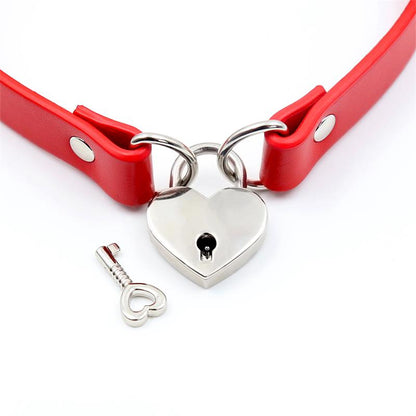Collier avec coeur en cuir rouge végan - Taille unique