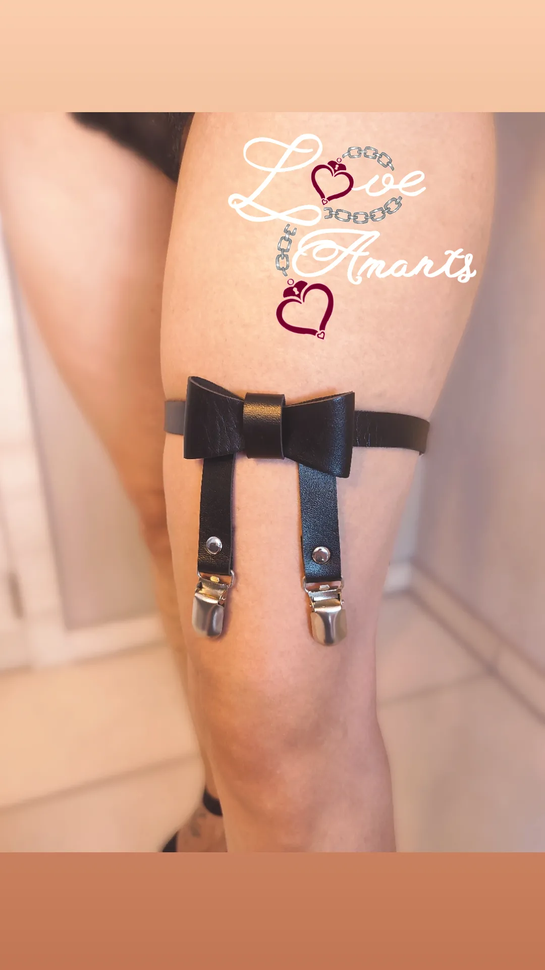 Jarretière avec noeud papillon en cuir végan - Taille unique